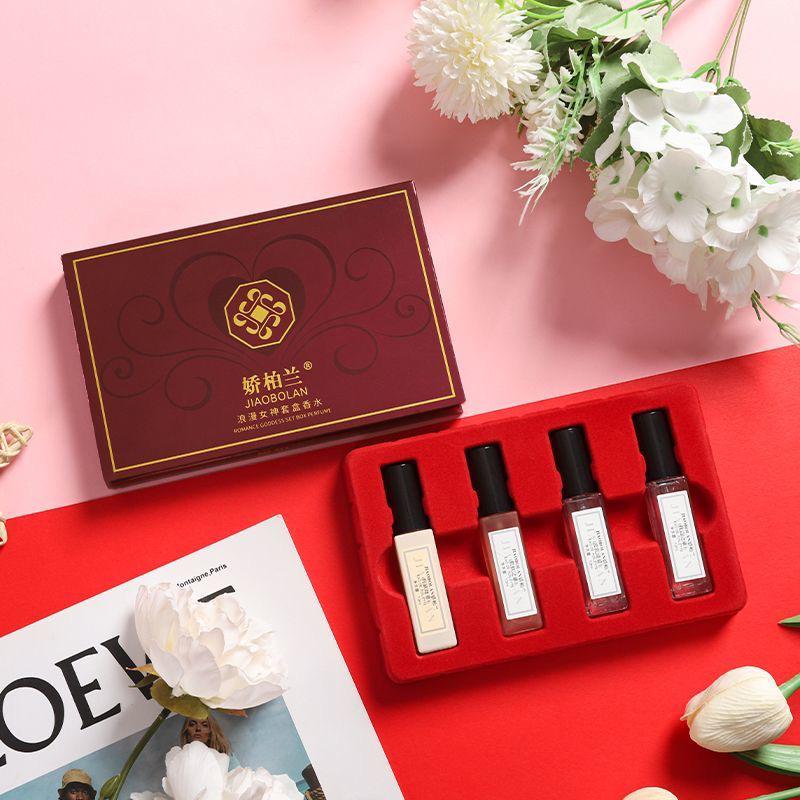 Оригинальные женские духи комплект 4шт